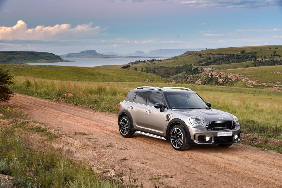  Mini Cooper S Countryman ALL4 2017 года  (ZA) (фото 13 из 40)